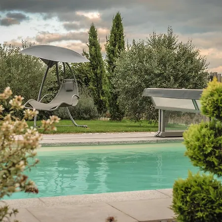 Le Logis Des Ecuries Pensjonat 4*