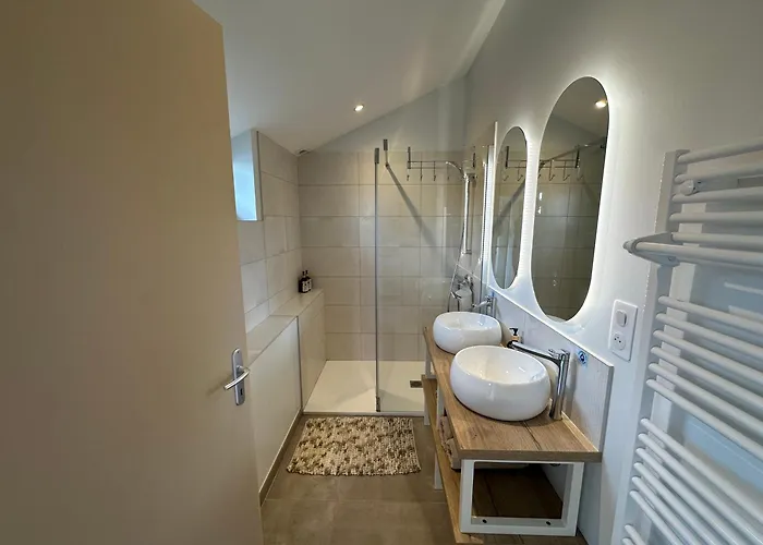 Pensjonat Le Logis Des Ecuries 4*